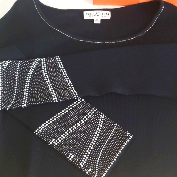 ST.John Evening Knit Blouse, Size M. - Picture 3 of 13